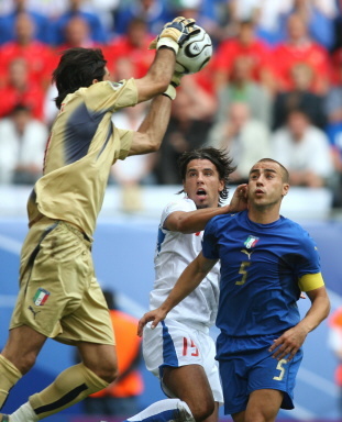 buffon le meilleur gardien du monde